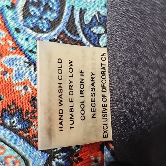 41 Hawthorn Sleeveless Paisley Blouse Red Navy Turquoise High Low Hem Size M - Picture 14 of 16